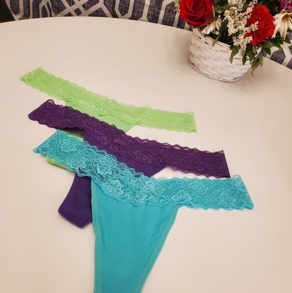 New Lace Thongs Set of 3